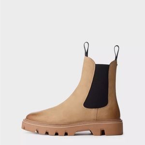 NIB Rag & Bone Women’s Quest Chelsea Boot size 39.5